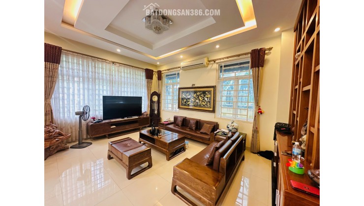 Căn Biệt Thự Xanh Mát, Rộng Rãi View Đối Diện Công Viên - Ngay Giữa Lòng KĐT Vĩnh Điềm Trung